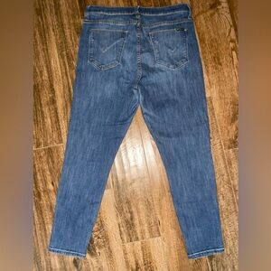 Hudson Natalie Skinny Jeans W=17 Rise=11 Inseam=28
